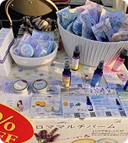 OTAマルシェ12月10日（日）本日も出店します。バスソルト、アロマスプレー、ハーブティーが人気